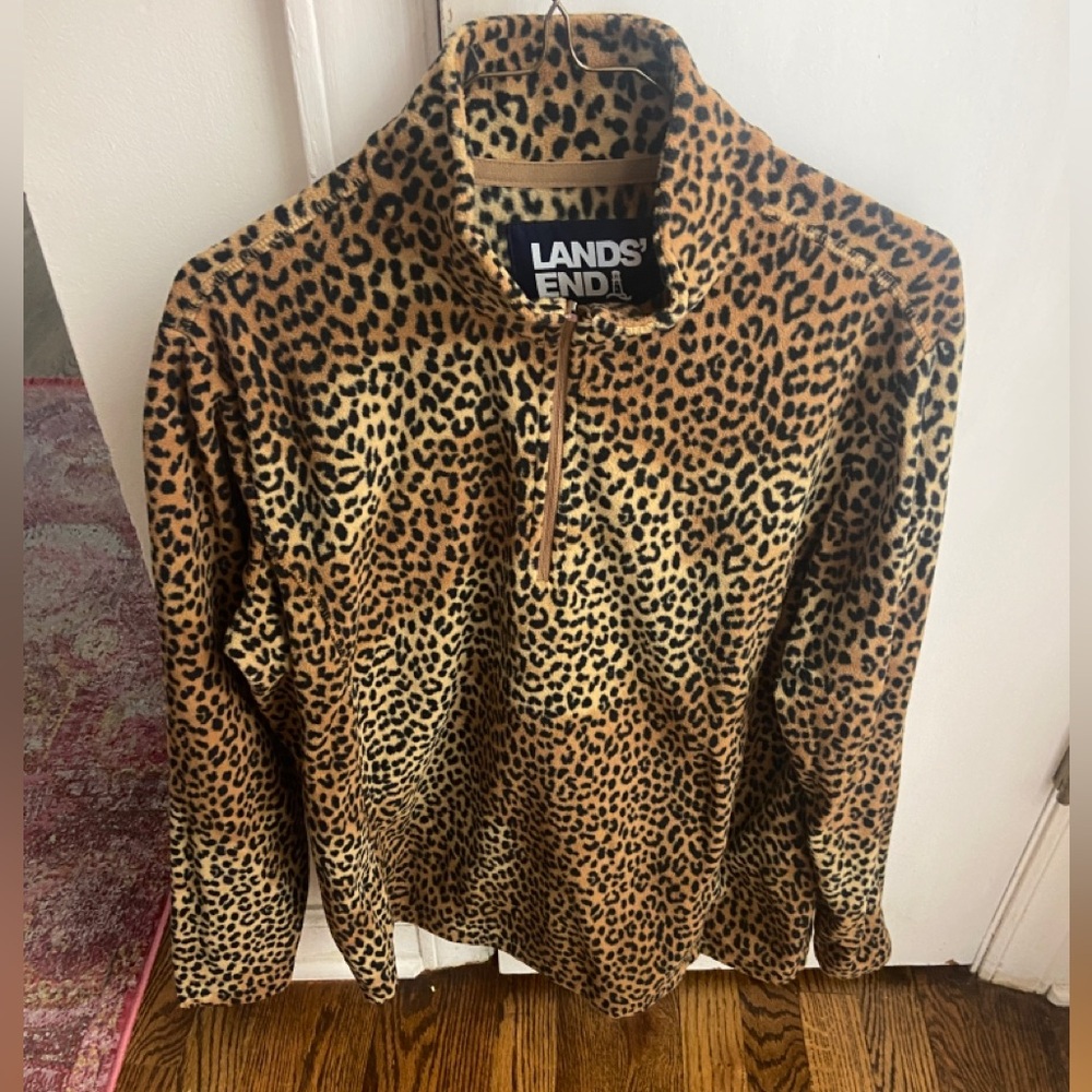 Leopard fleece